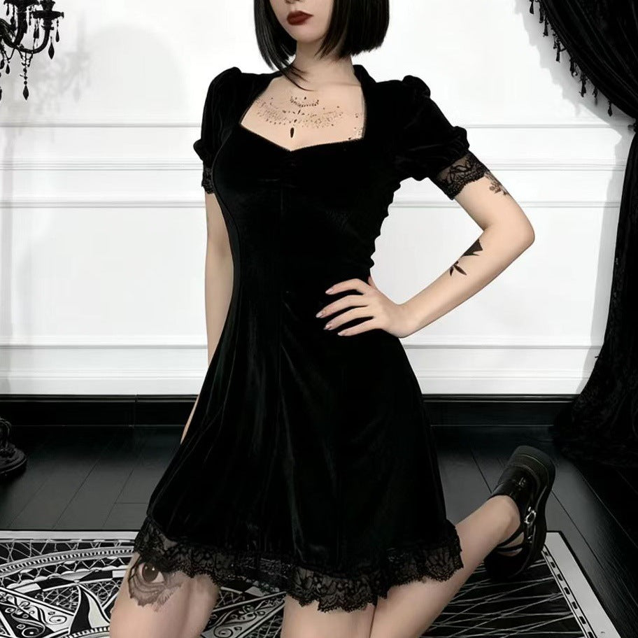 Damen Verspieltes Mini-Kleid mit Puffärmeln und zarter Spitze R&B