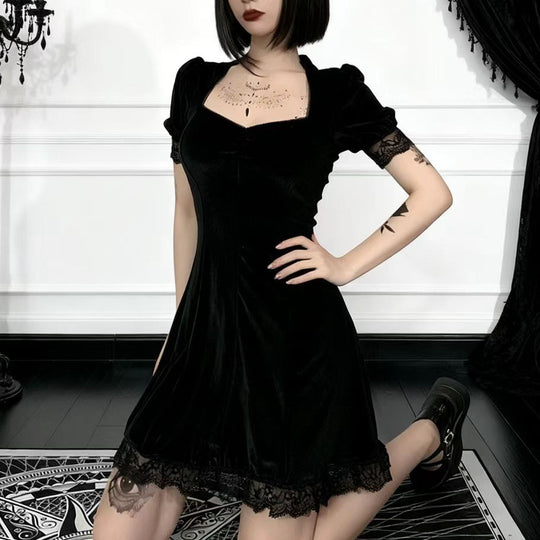 Damen Verspieltes Mini-Kleid mit Puffärmeln und zarter Spitze R&B