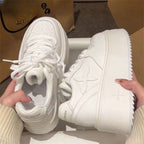 Damen Plateau-Sneaker mit modischem Design und stabiler Sohle R&B