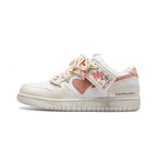 Damen Lifestyle Sneakers mit moderner Schnürung und hochwertigem Obermaterial R&B