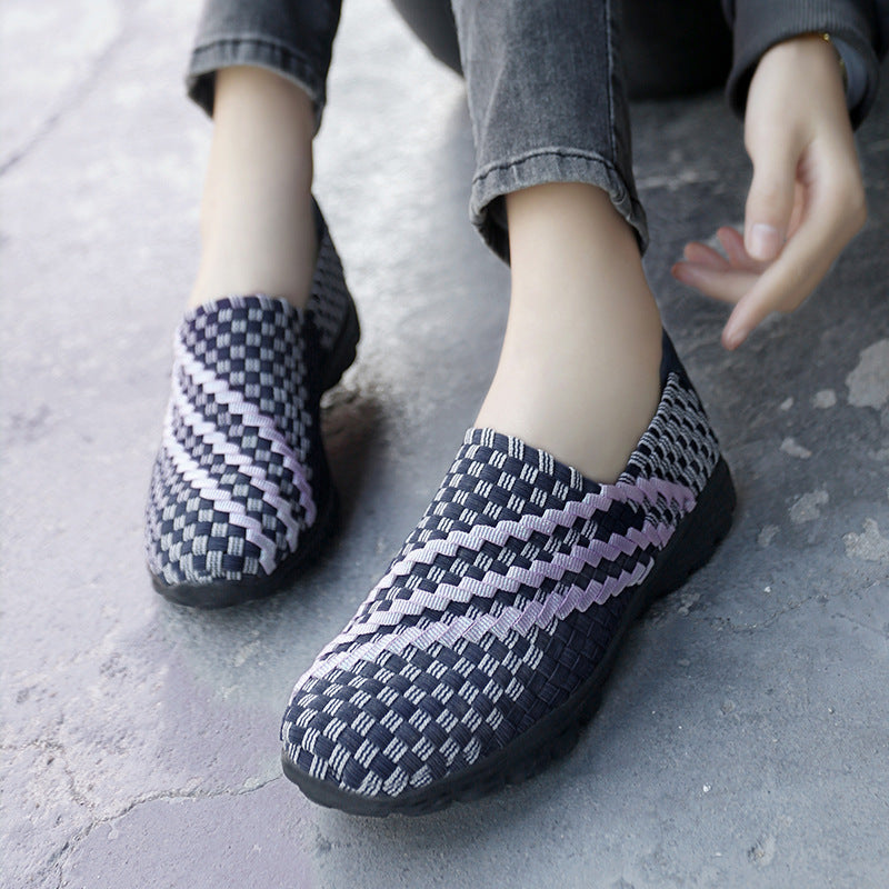 Damen Bequeme Slip-On Sneakers mit atmungsaktiver Faserstruktur