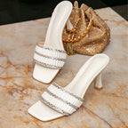 Damen Elegant verziertes Plateau-Mules mit schimmernden Akzenten R&B