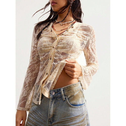 Damen Spitzenbluse mit zarter Wirkung und Knopfdetails R&B