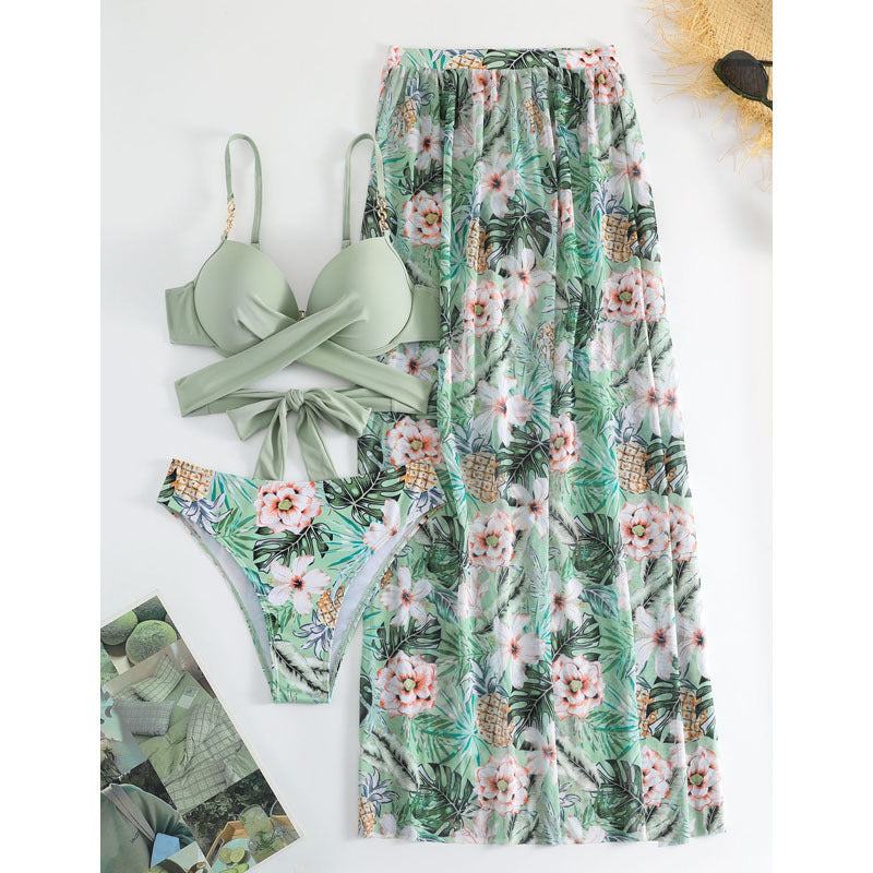 Damen Bikini-Set mit floralem Wickelrock und modischem Oberteil R&B