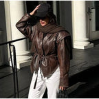 Damen modische Wildlederjacke mit tailliertem Schnitt und Bindegürtel R&B