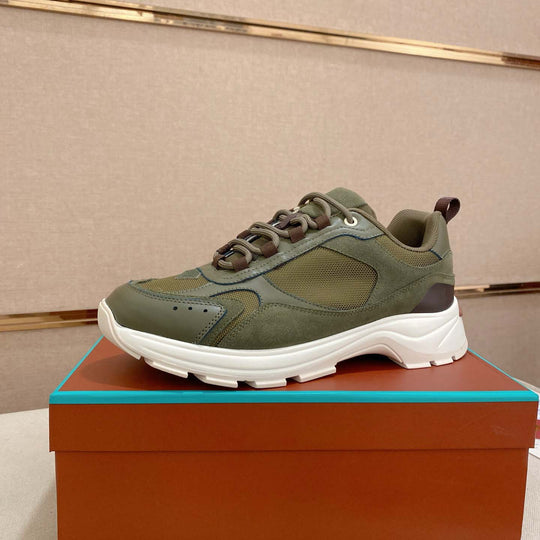 Damen sportive Freizeitsneakers mit atmungsaktiver Oberflächenstruktur und dämpfender Sohle R&B