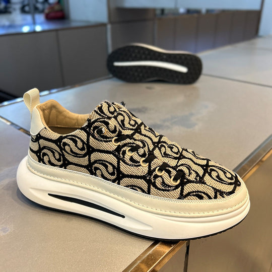 Damen Sneaker mit einzigartigem Textildesign R&B