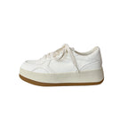 Damen Sneakers im minimalistischen Design mit atmungsaktiver Oberflächenstruktur und dämpfender Sohle