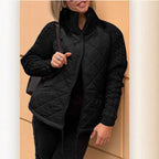 Steppjacke Damen mit Strickmuster und hohem Kragen