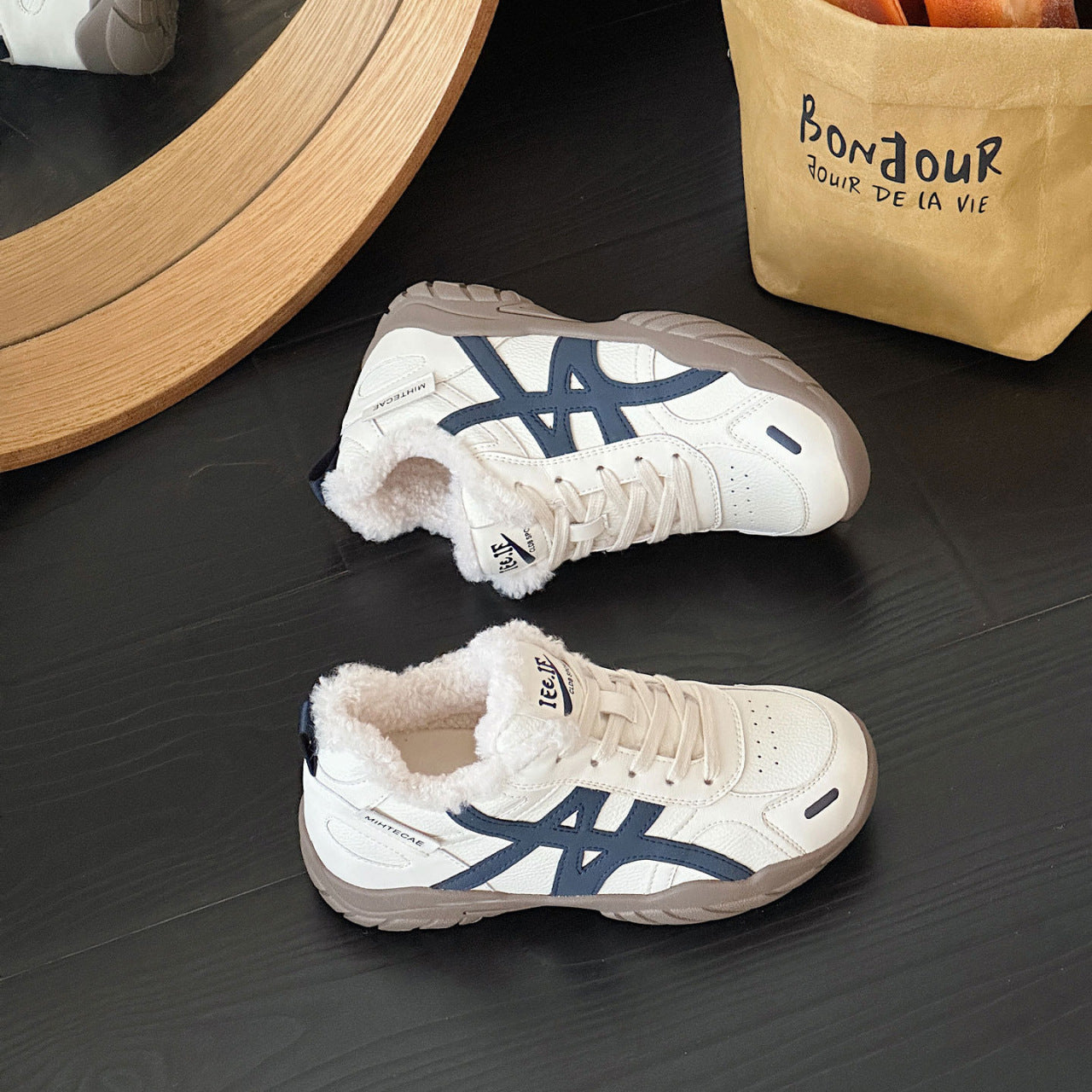 Damen Sportliche Sneakers mit kuscheligem Innenfutter und atmungsaktivem Obermaterial