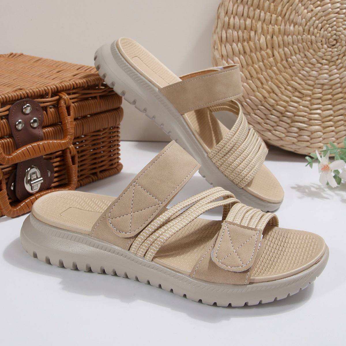 Damen bequeme Slipper mit verstellbarem Riemendesign und rutschfester Sohle R&B