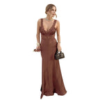 Damen Elegantes Abendkleid mit Spitzenoberteil und fließendem Saum R&B
