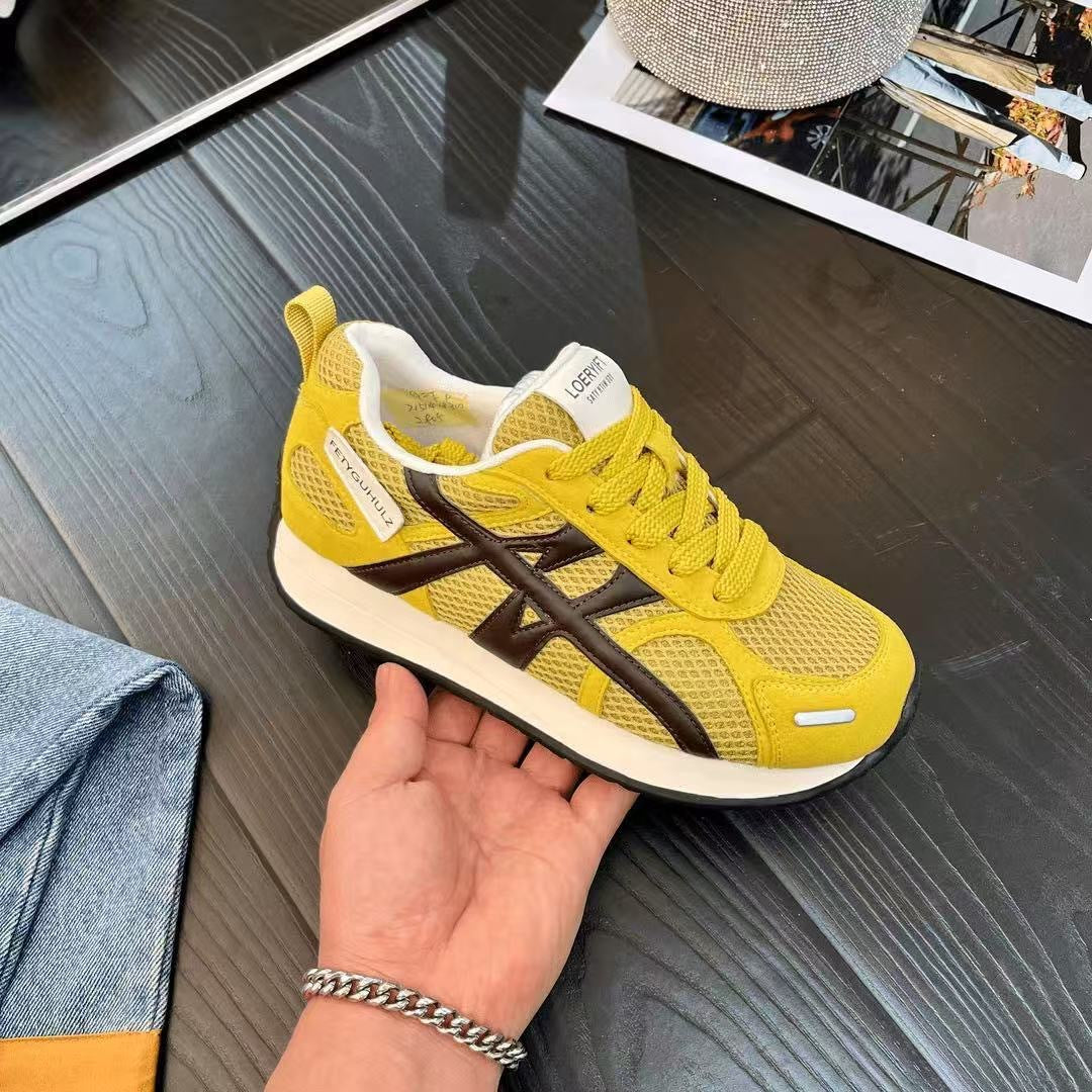 Damen Sportliche Sneakers mit atmungsaktiven Mesh-Details und rutschfestem Profil