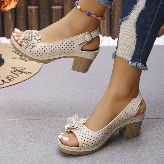 Damen offene Clogs mit floralen Applikationen und atmungsaktiver Löcherstruktur R&B