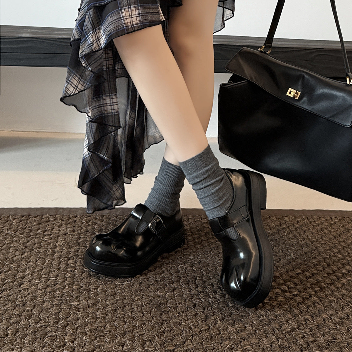 Damen elegante Schnurschuhe im einzigartigen Design R&B