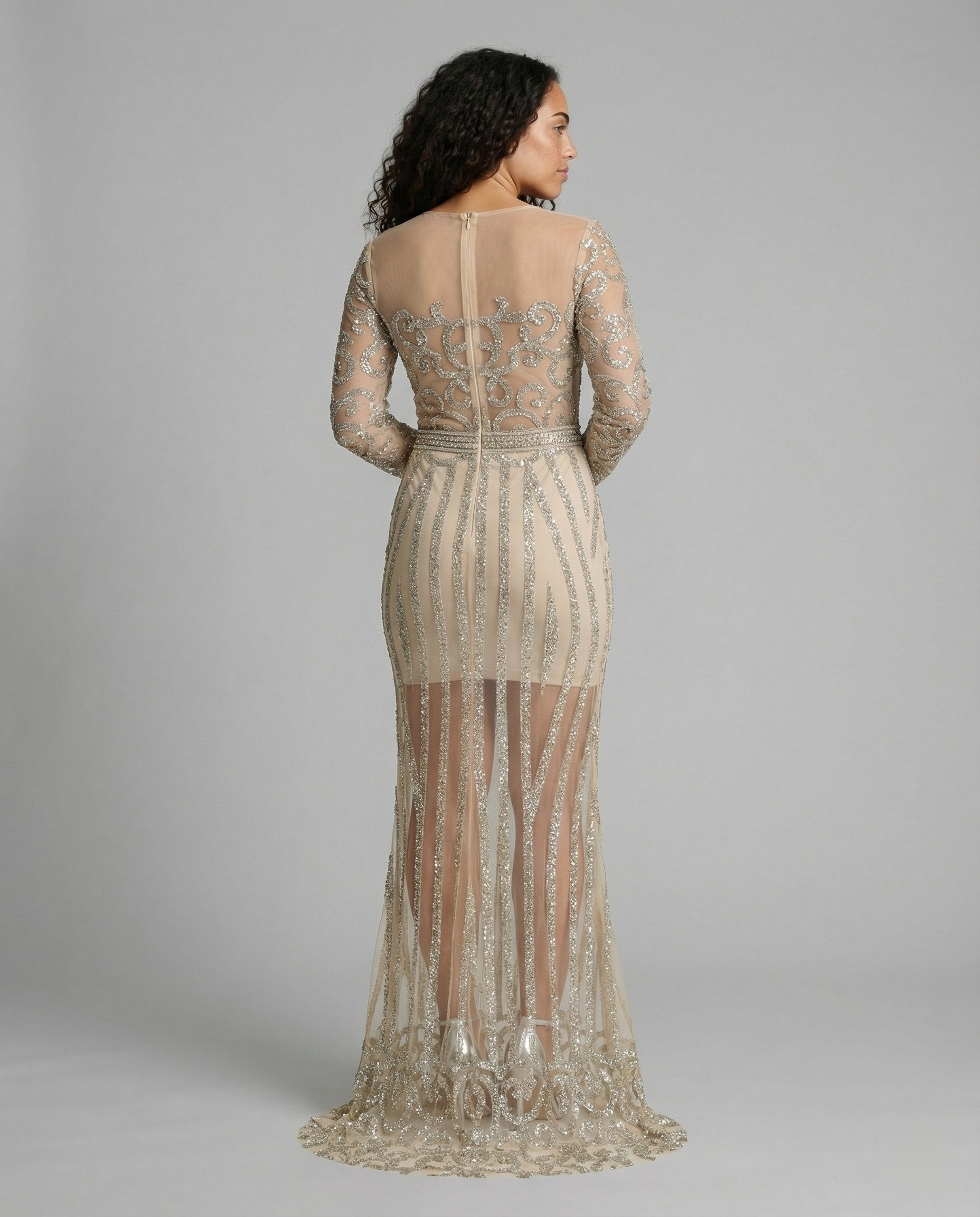R&B | Damen-Nachtschlaf Ballkleid mit Halbtransparentem Stoff und Juwelen