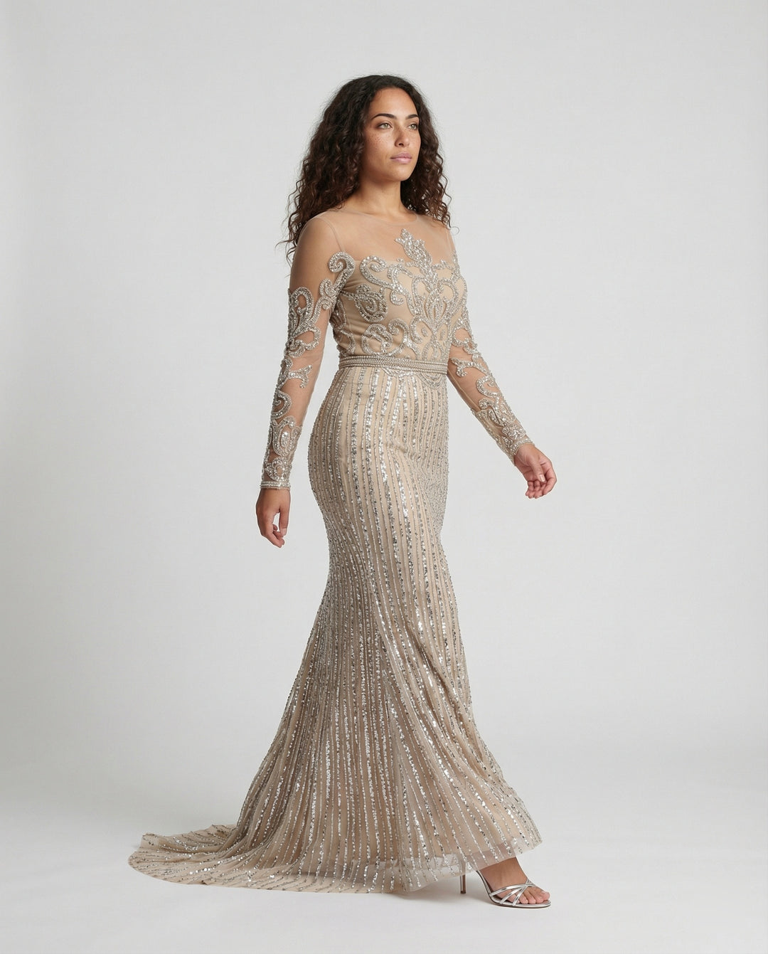 R&B | Damen-Nachtschlaf Ballkleid mit Halbtransparentem Stoff und Juwelen