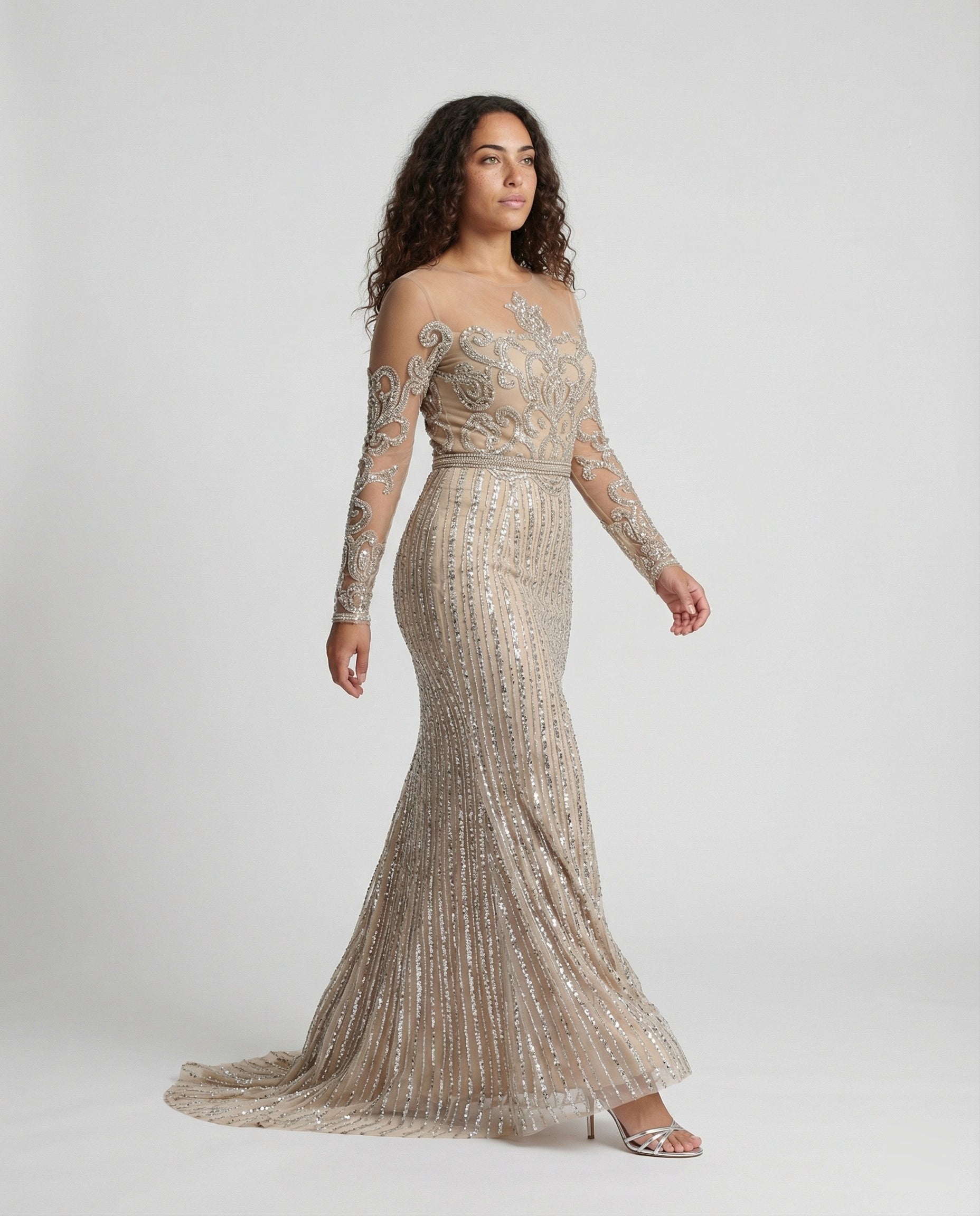 R&B | Damen-Nachtschlaf Ballkleid mit Halbtransparentem Stoff und Juwelen