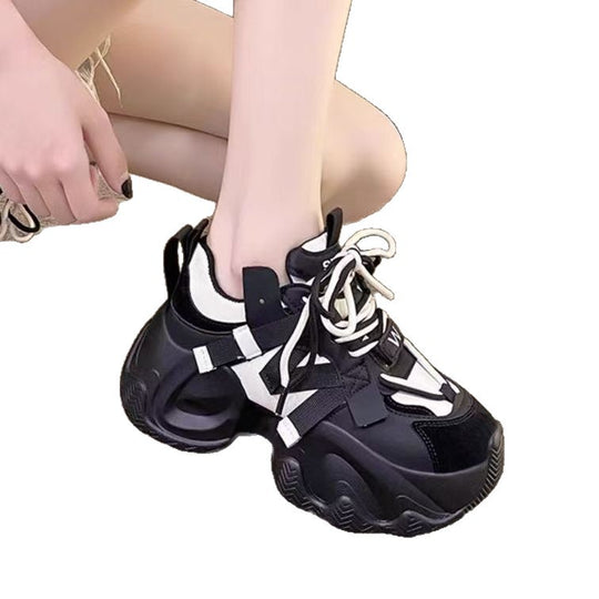 Damen Sportliche Chunky Sneakers mit innovativem Schnürsystem R&B