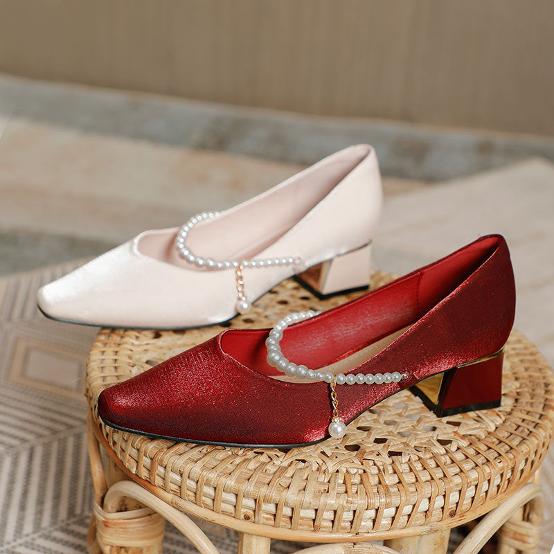 Damen schicke Pumps mit verzierten Riemen