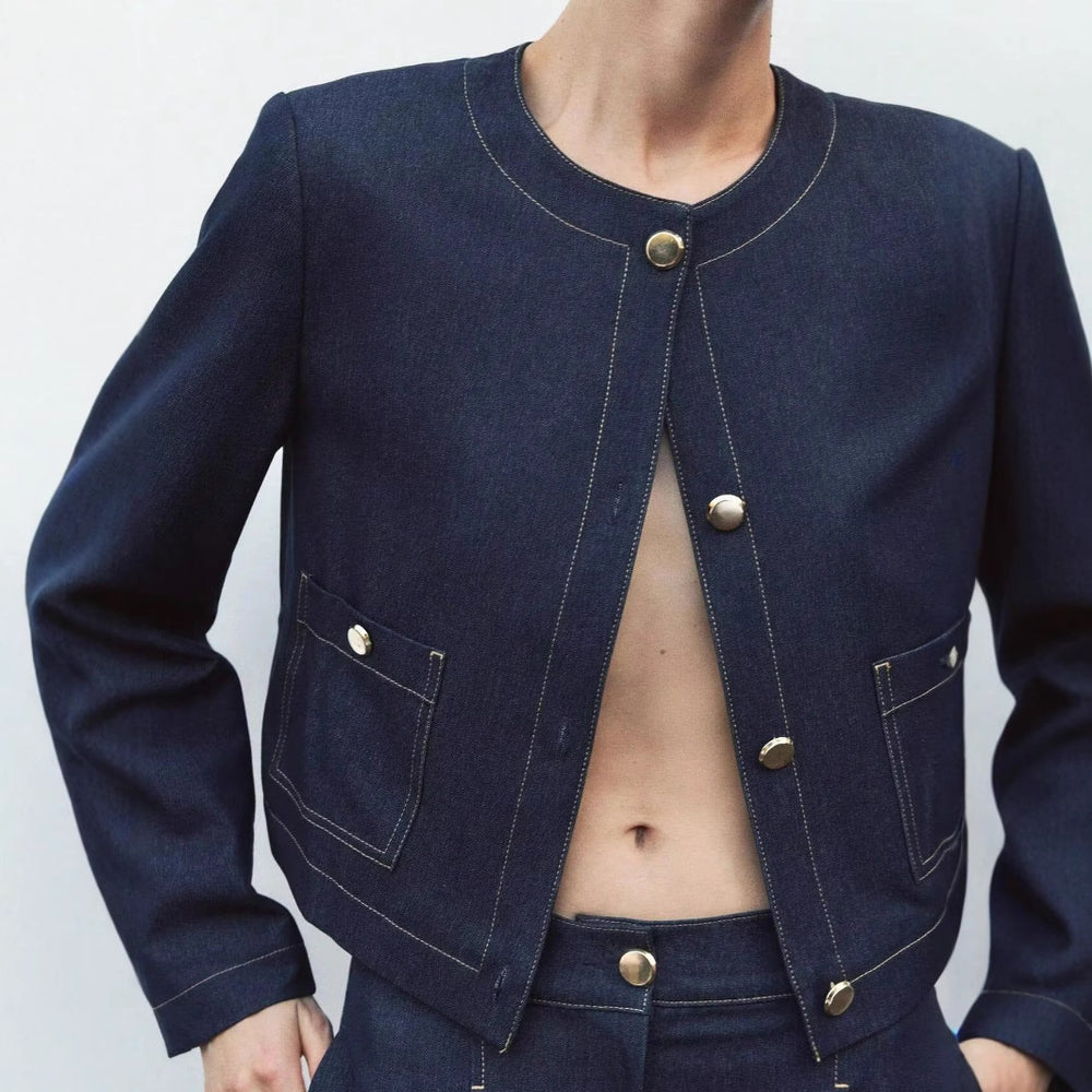 Damen cropped Jeansjacke mit aufgesetzten Taschen und eleganter Knopfdetails R&B