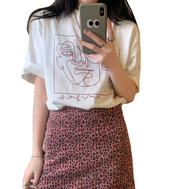 Damen Grafik T-Shirt mit modernem Linienkunst-Motiv und lässiger Passform R&B