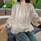 Damen zeitlose Bluse mit besticktem Spitzenbesatz und Bindand
