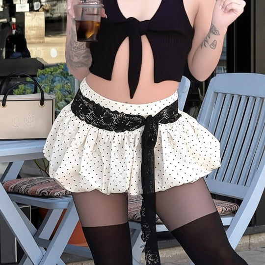 Damen Minikleid mit voluminösem Rüschensaum und dekorativem Gürtel R&B