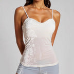 Damen elegantes Spaghettiträgershirt mit luxuriösem Paillettenbesatz und feinem Rippstrick R&B