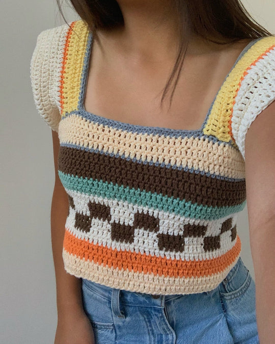 Damen gehäkeltes Crop-Top mit buntem Streifenmuster und Quadrat-Ausschnitt R&B