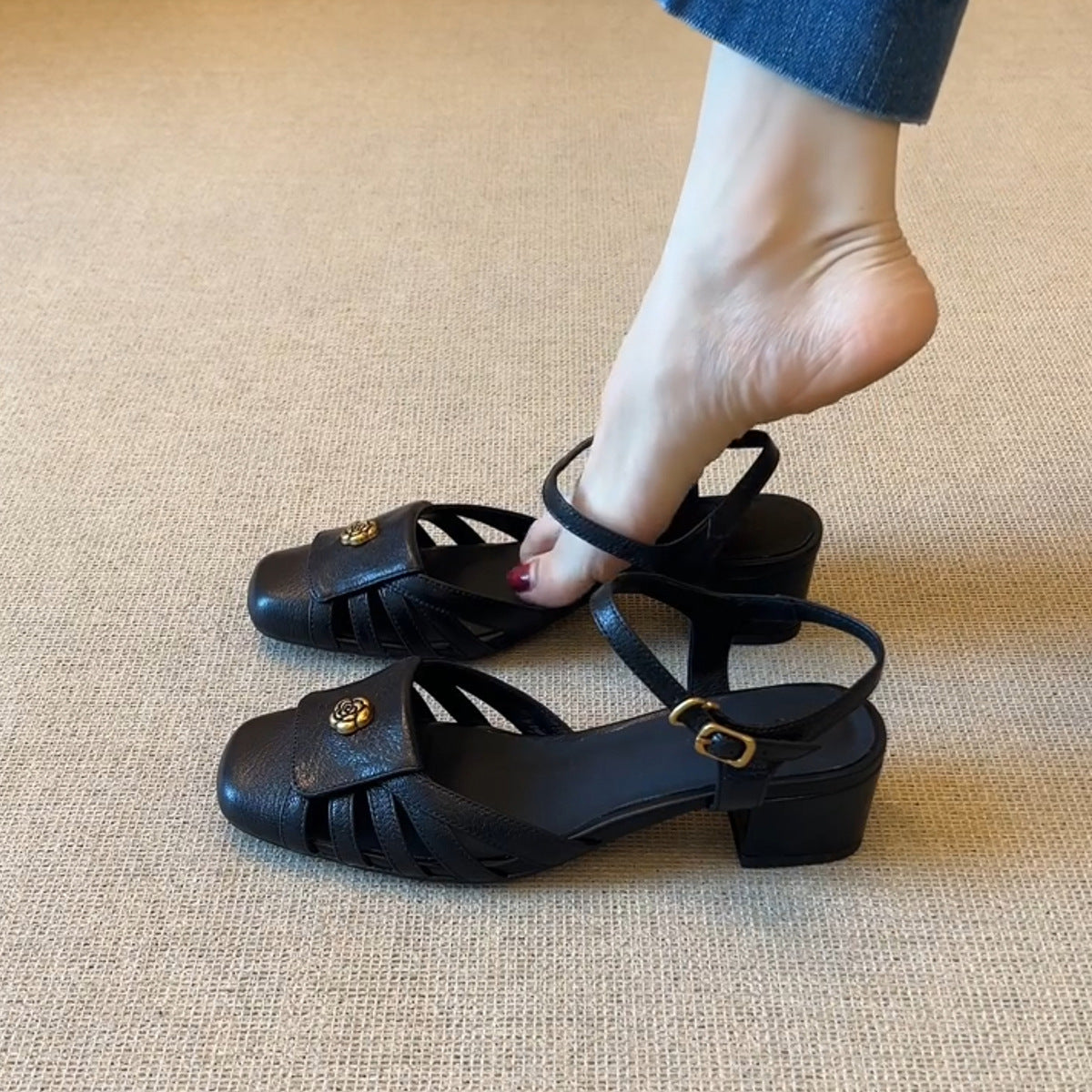 Damen Stylish Komfort-Sandalen mit eleganter Applikation R&B