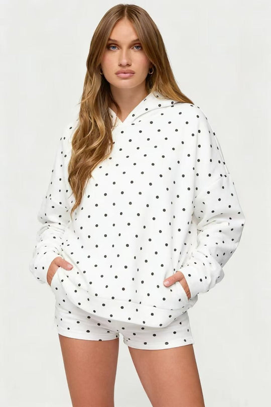 Damen nan gepunktetes Komfort-Set mit Kapuzensweatshirt, Kängurutasche und Shorts R&B