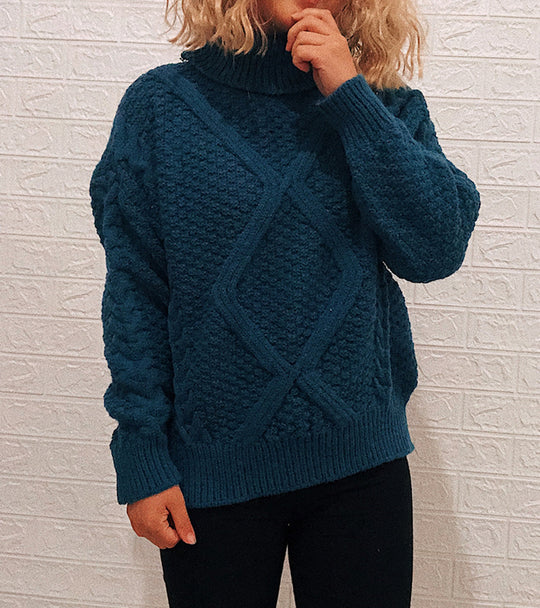 Damen Grobstrickpullover mit modischem Zopfmuster und hohem Kragen R&B