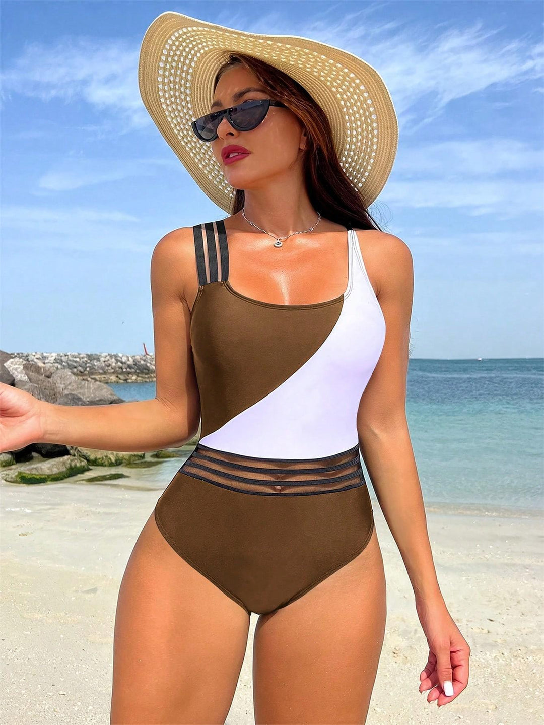 Damen Sportlicher Einteiler Badeanzug mit innovativem Schnitt R&B