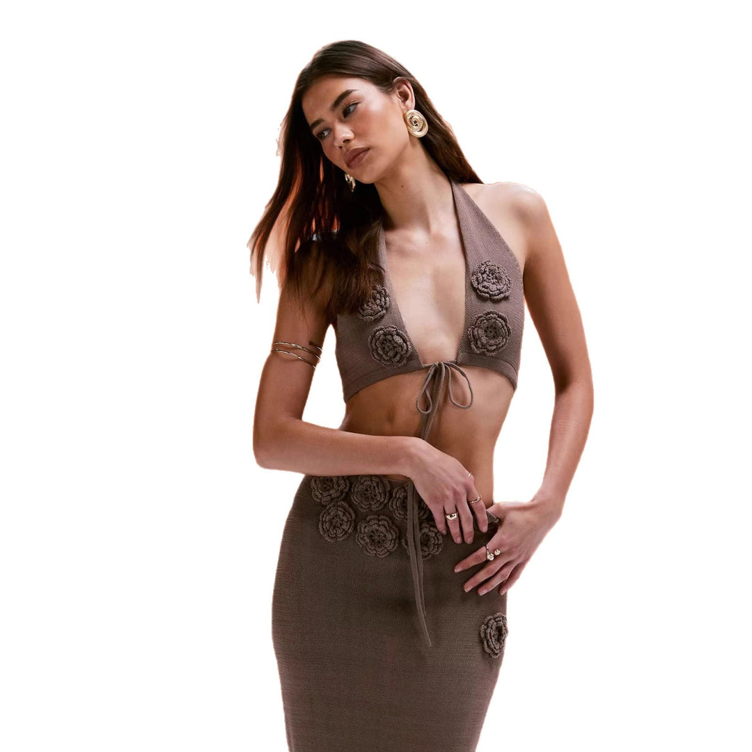 Damen Elegantes Maxikleid mit Halterneck-Design und floralen Applikationen R&B
