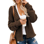 Damen Strickjacke mit floralem Design und oversize Passform R&B