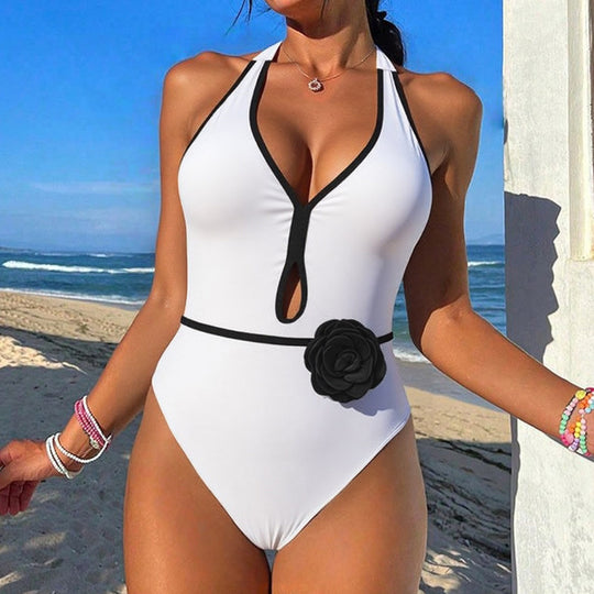 Damen Eleganter Badeanzug mit einzigartigem Schlitz und floralen Akzenten R&B