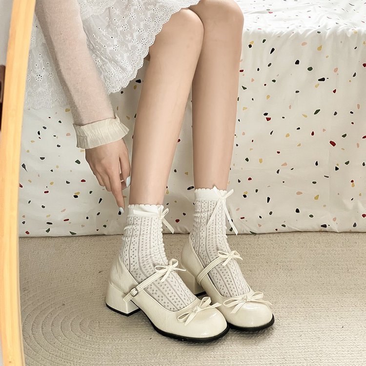 Damen elegante Ballerina-Pumps mit modischen Riemchen und dekorativen Schleifen R&B