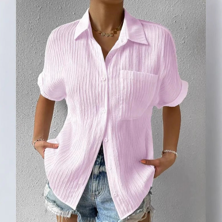 Damen Kurzarmbluse mit strukturiertem Design und praktischer Brusttasche Heidi-Mode