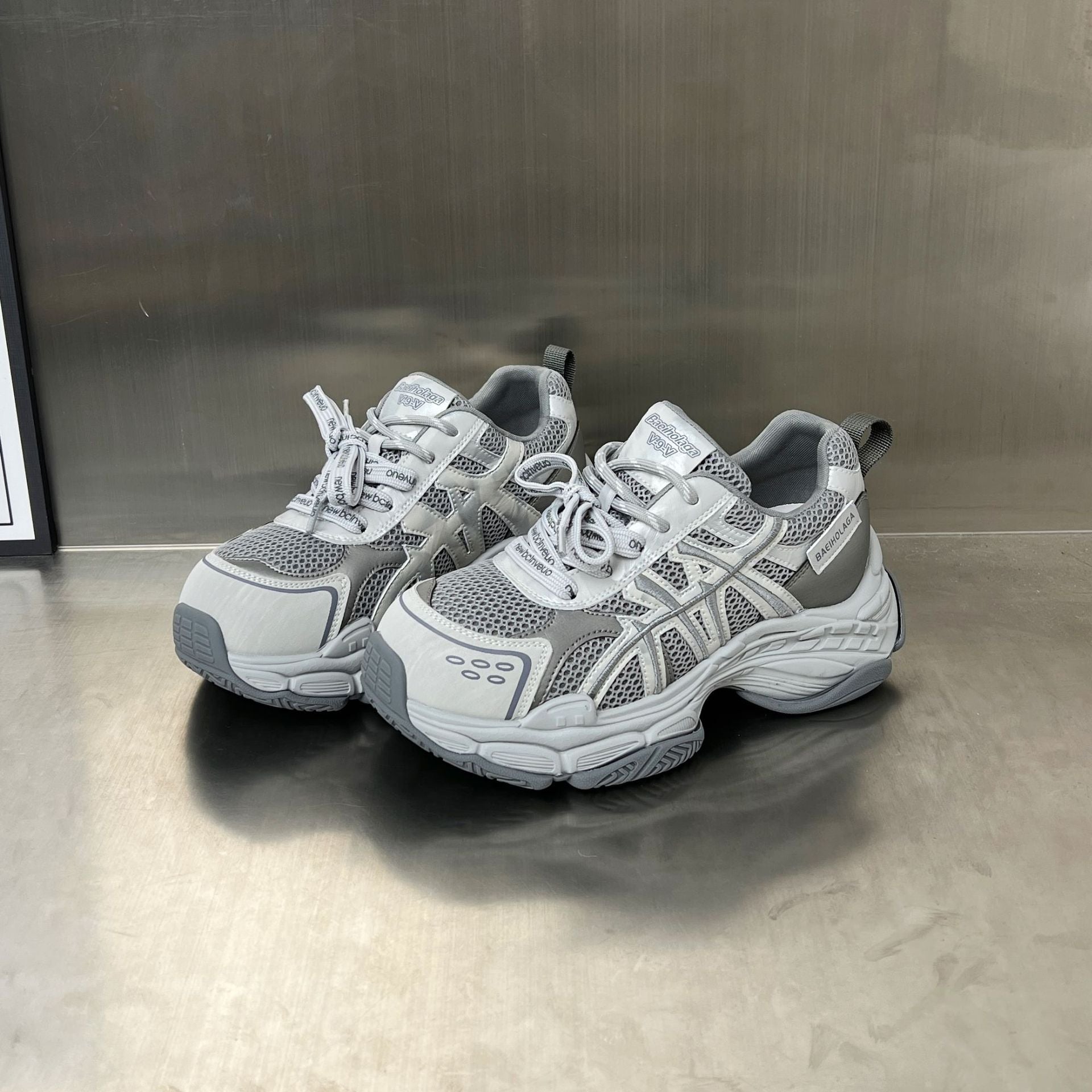 Damen Sportliche Sneakers mit verbesserter Dämpfung und atmungsaktiver Mesh-Konstruktion R&B