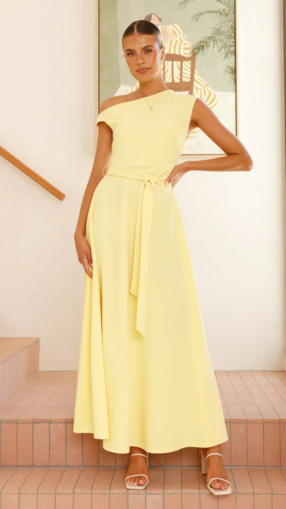 Damen Maxikleid mit schickem asymmetrischen Ausschnitt und eleganter Schleife R&B