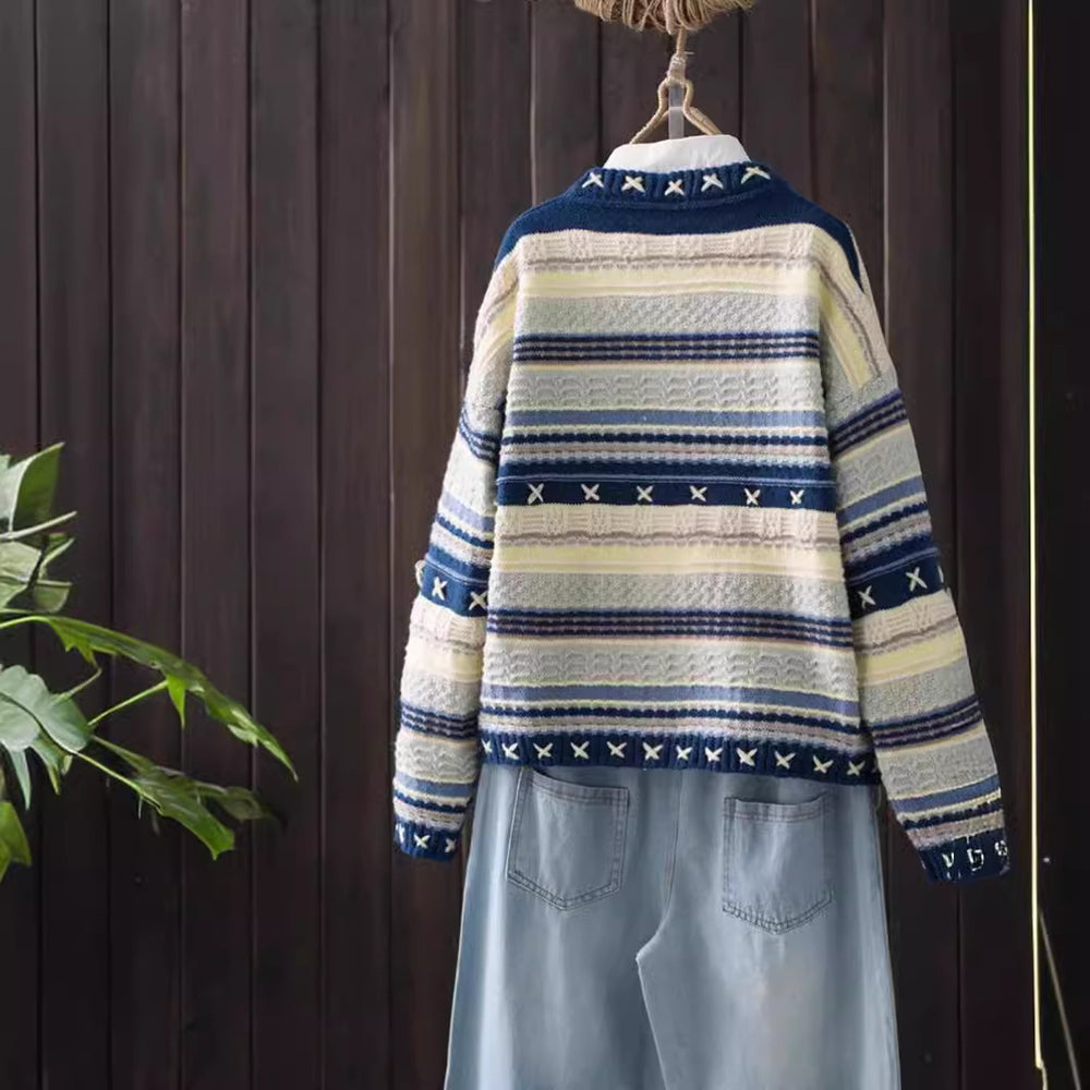 Damen Gemusterter Strickcardigan mit dekorativen Knöpfen und tiefen Taschen R&B