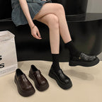 Damen modische Clogs mit stabilem Plateau und praktischen Riemen R&B