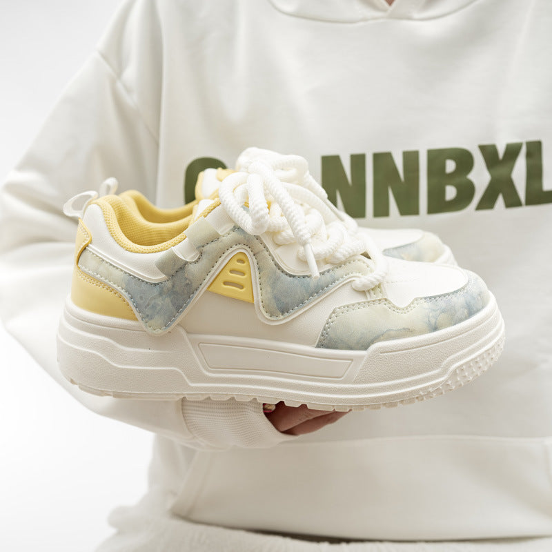Damen Sneakers mit innovativer Sohle und coolem Design