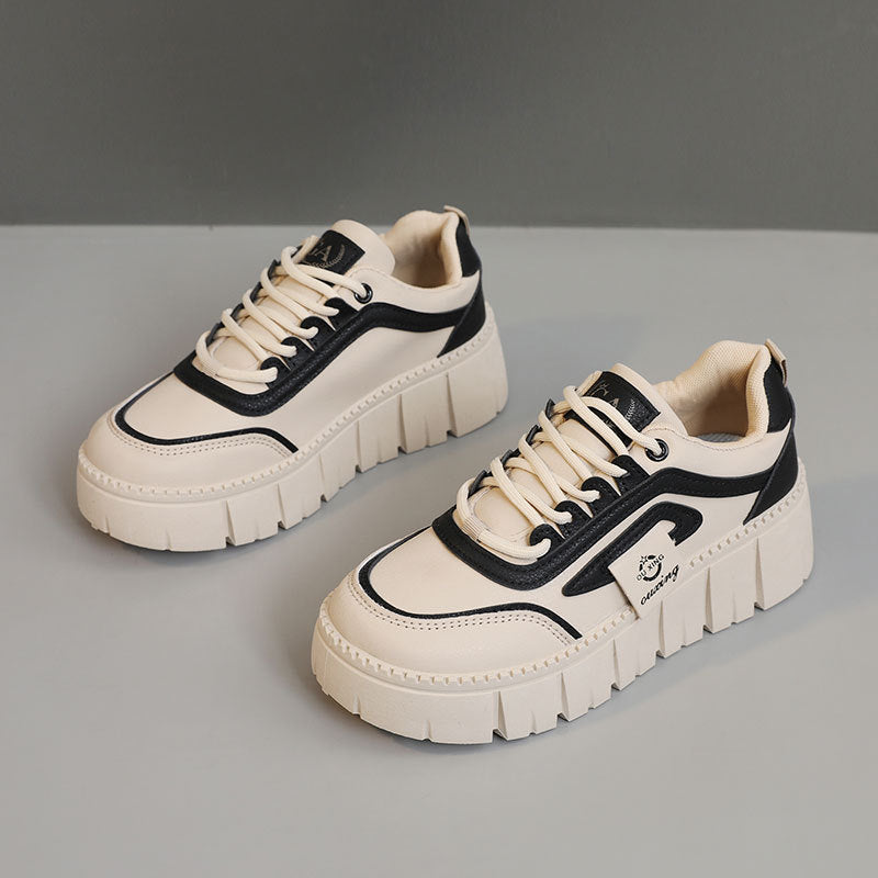 Damen Plattform Sneakers mit dämpfendem Sohlenprofil und sportlichem Design R&B