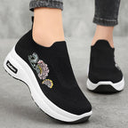 Damen Modische Slip-On Sneakers mit floralem Stickdesign R&B