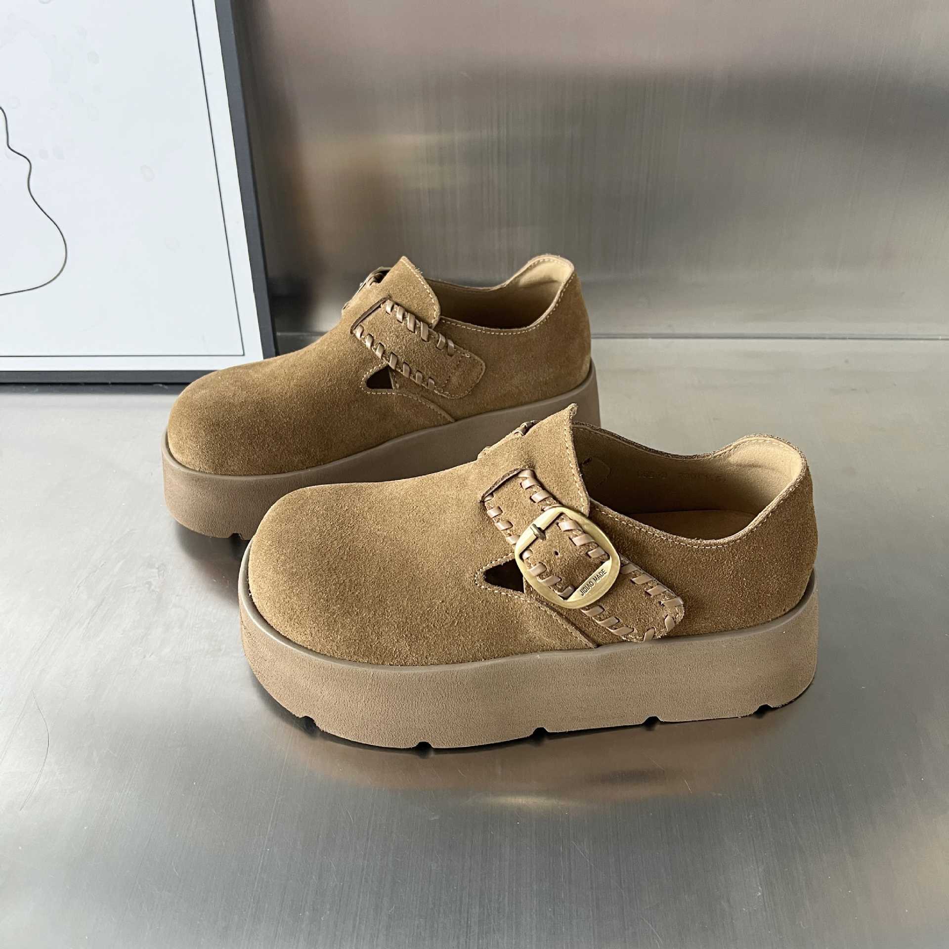 Damen Clogs mit modischem Riemen und komfortablem Fußbett R&B