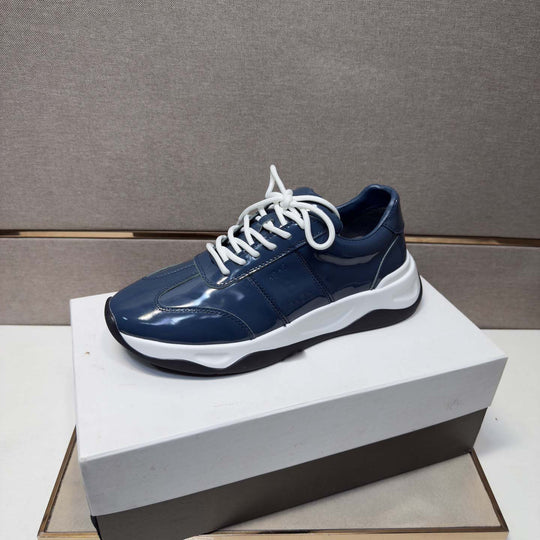Damen Sportliche Sneakers mit modischem Glanzverschluss und dämpfender Sohle R&B