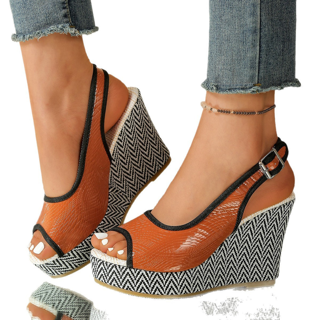 Damen Plateau-Sandalen mit geschlossener Zehenpartie und trendiger Wellenstruktur R&B