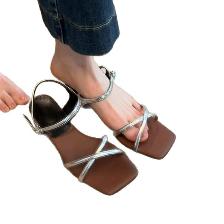 Damen elegante Strandsandalen mit verstellbaren Riemen und komfortablem Fußbett R&B
